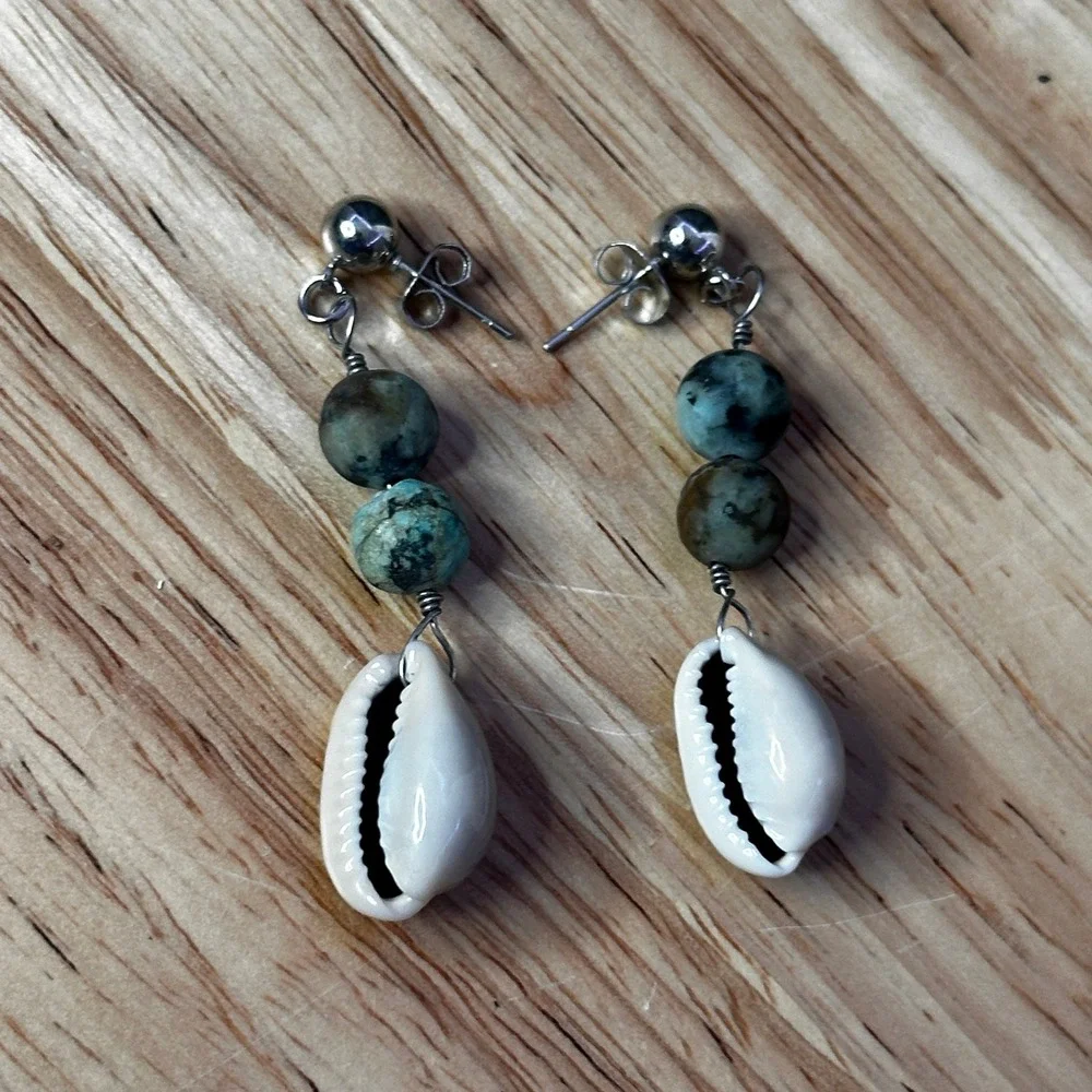 Boho Cowrie Shell Turquoise Stone Dangle Earrings Silver Tone Post Back Coastal